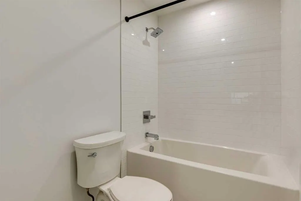 110 18A Street NW, #423