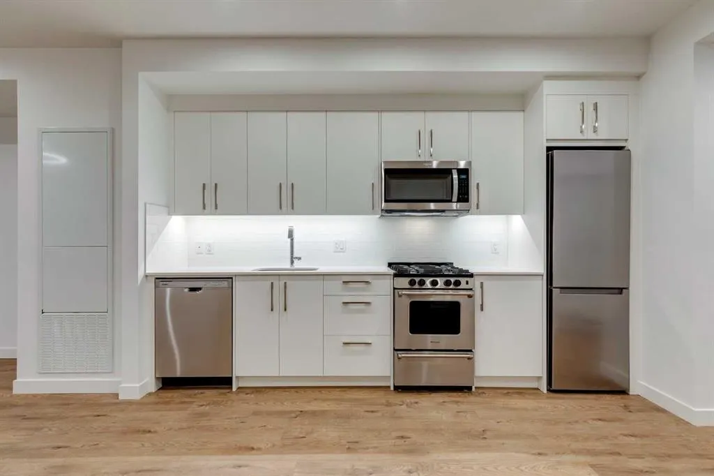 110 18A Street NW, #423