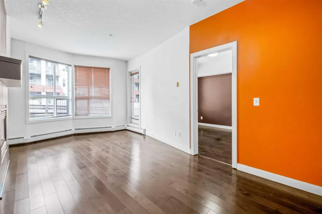 2420 34 Avenue SW, #103