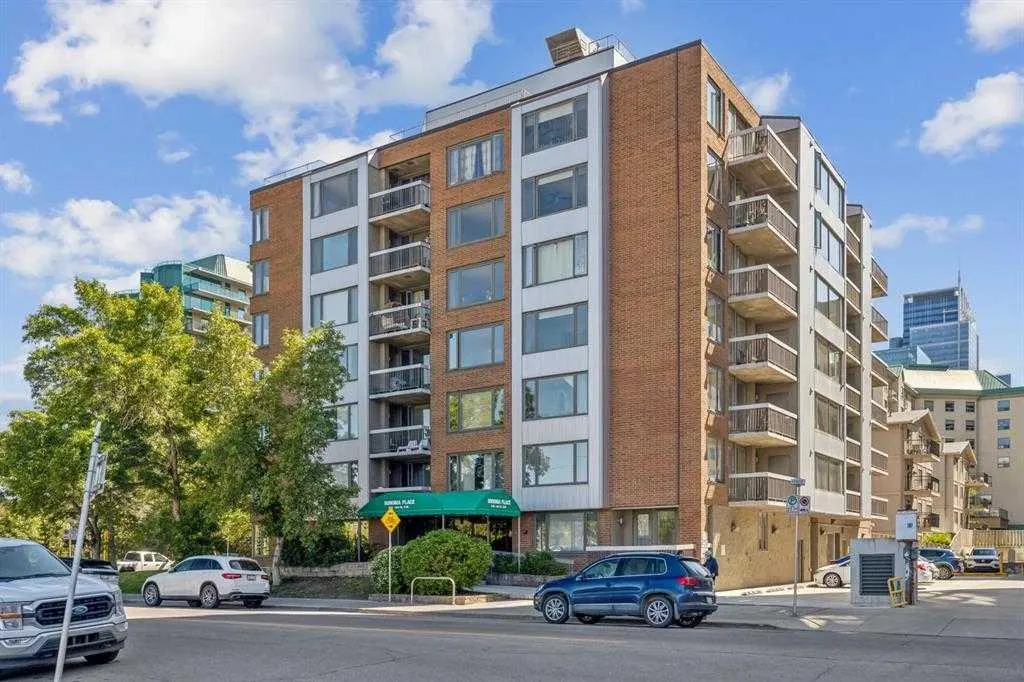 310 8 Street SW, #160