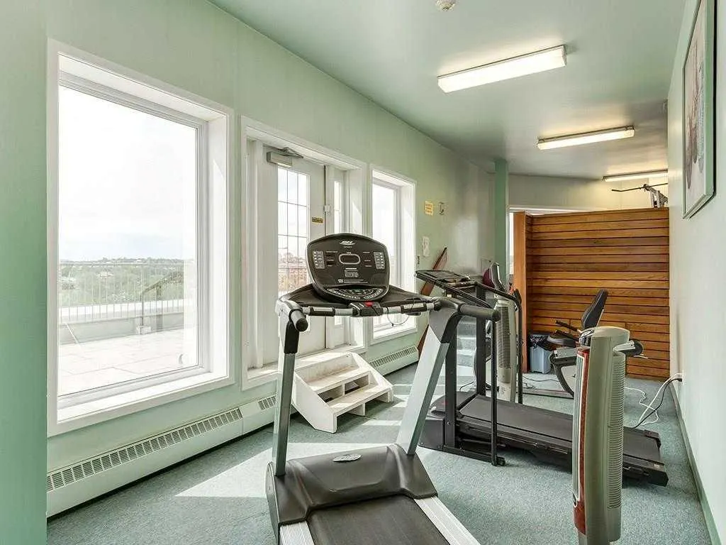 310 8 Street SW, #160