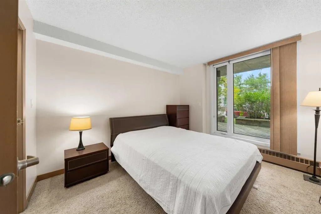 310 8 Street SW, #160