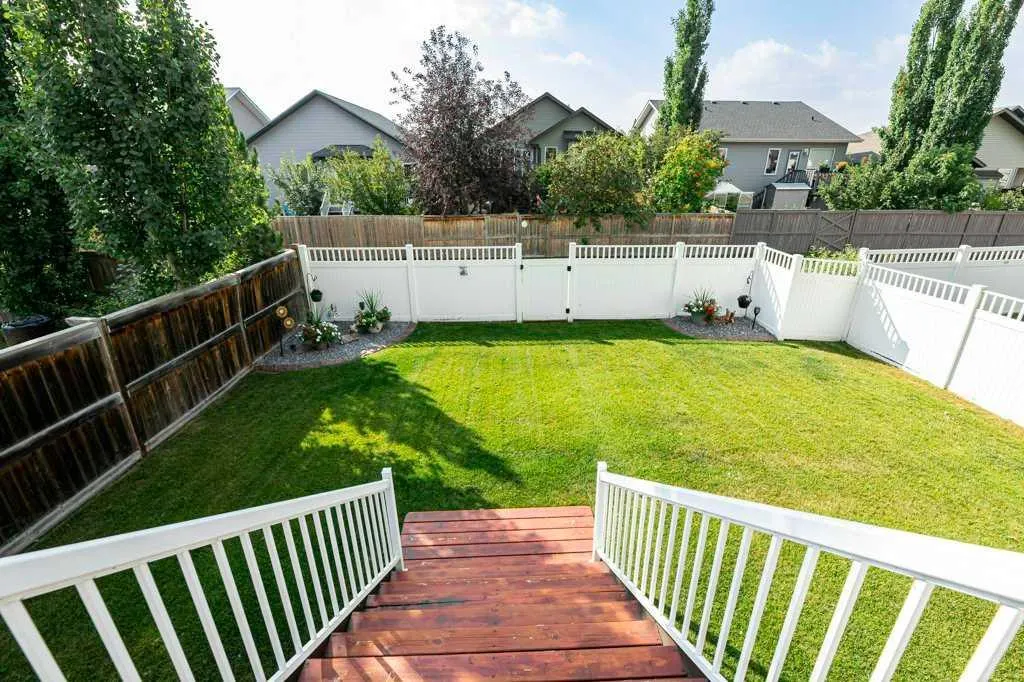 123 Oaklands Crescent