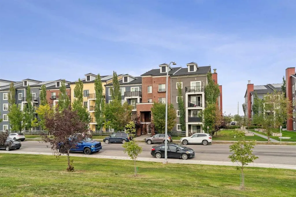755 Copperpond Boulevard SE, #3301
