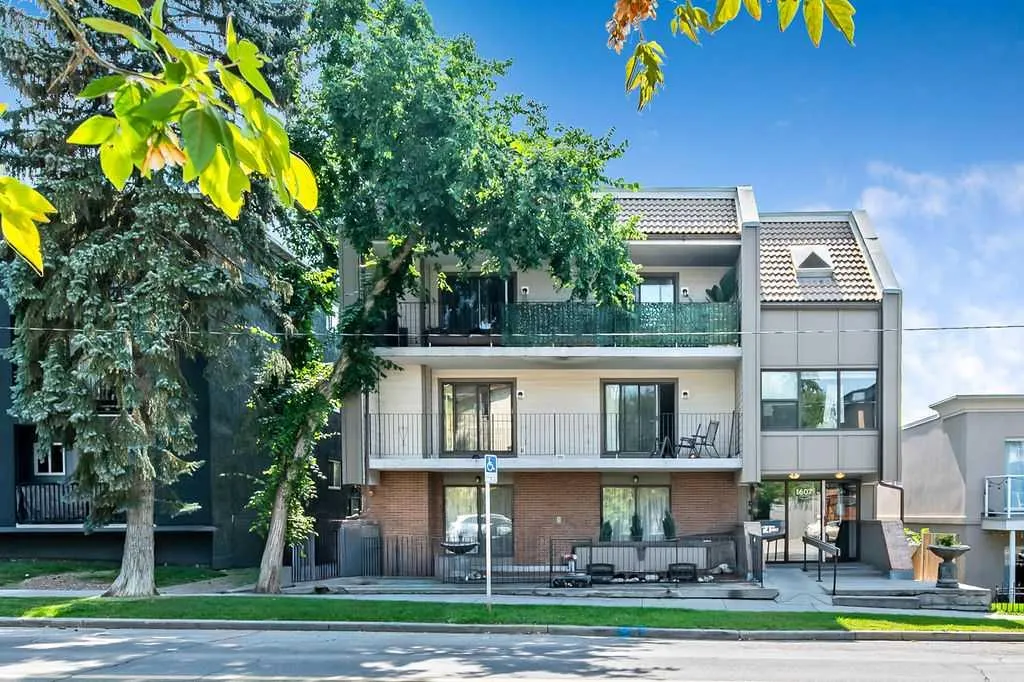 1607 26 Avenue SW, #7