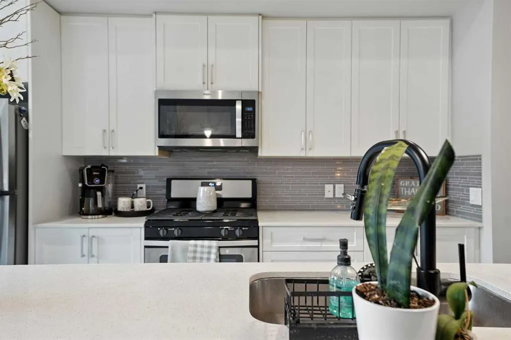 1318 Legacy Circle SE