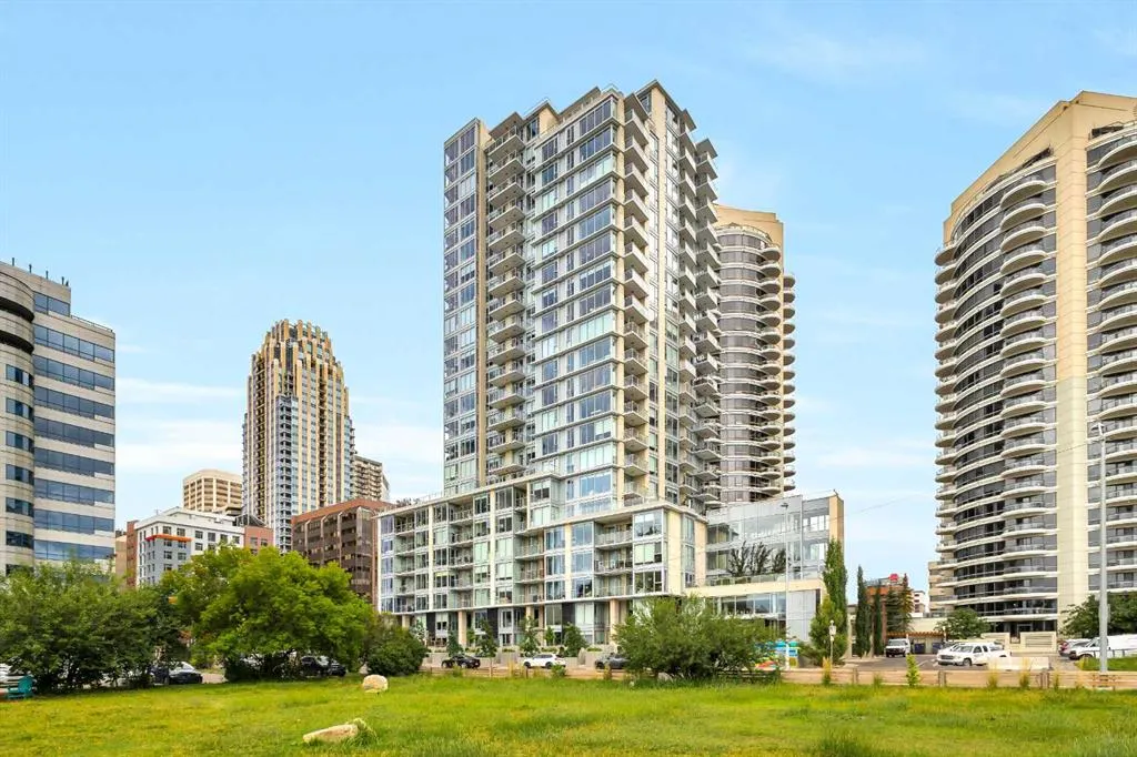1025 5 Avenue SW, #313