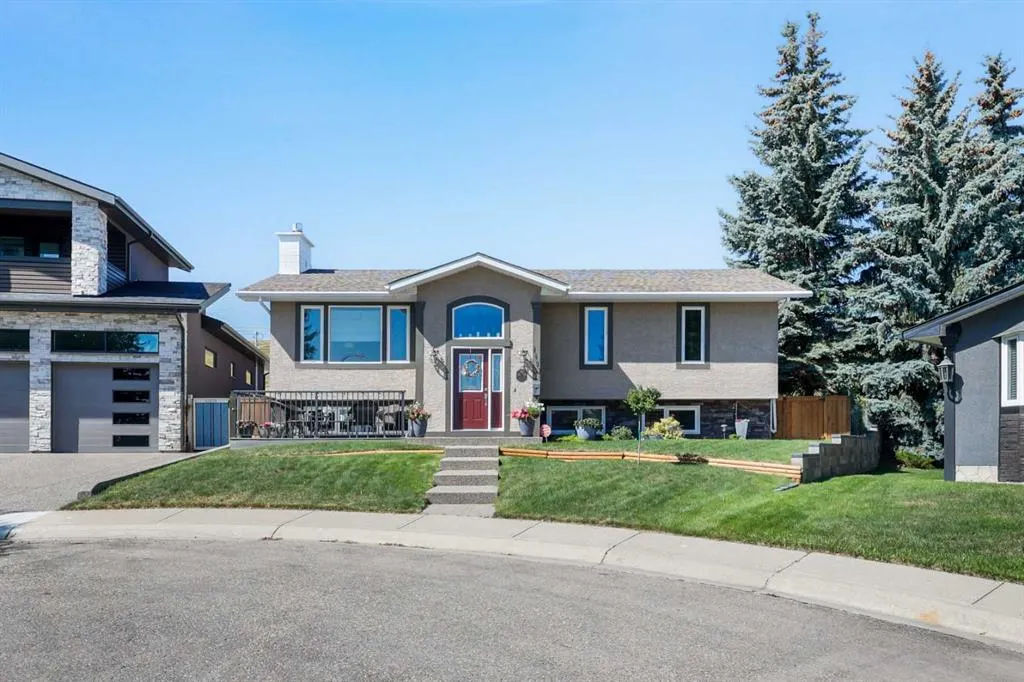 1048 Hunterdale Place NW