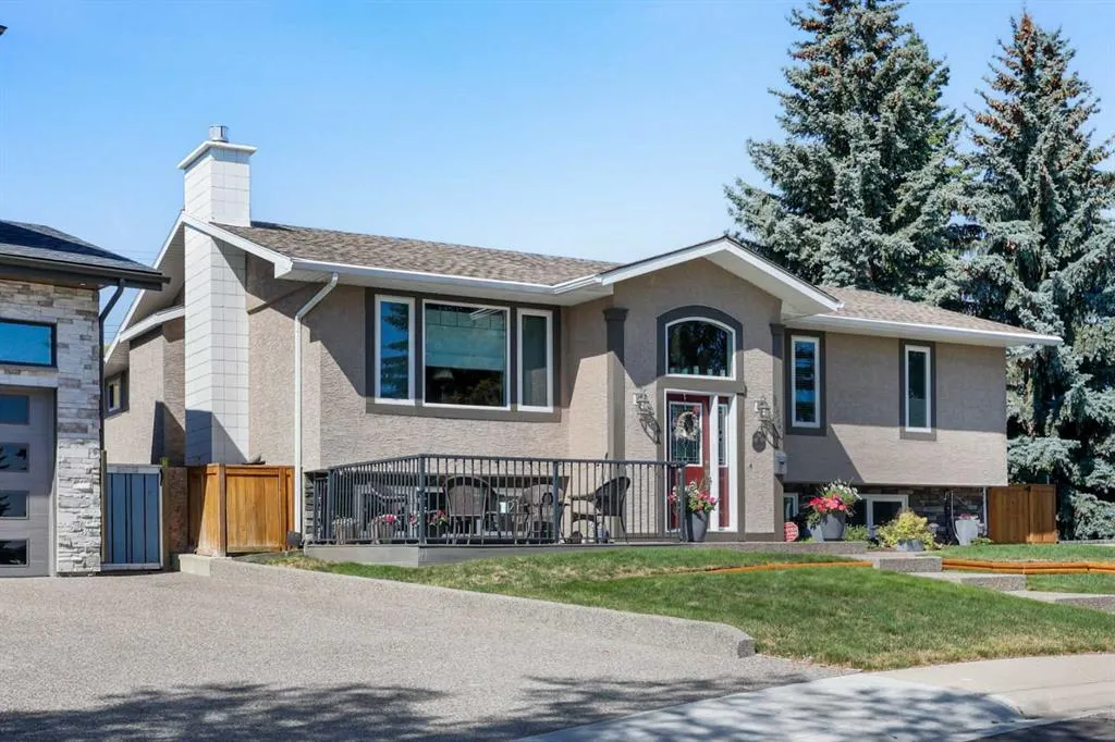 1048 Hunterdale Place NW