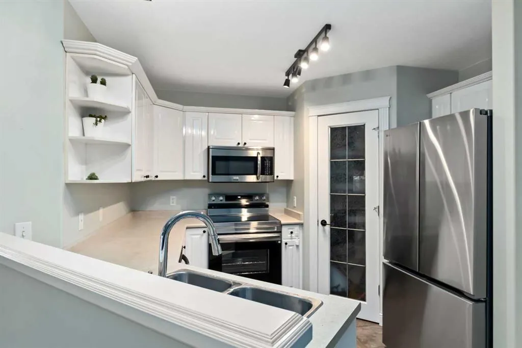 178 Mcdougall Crescent