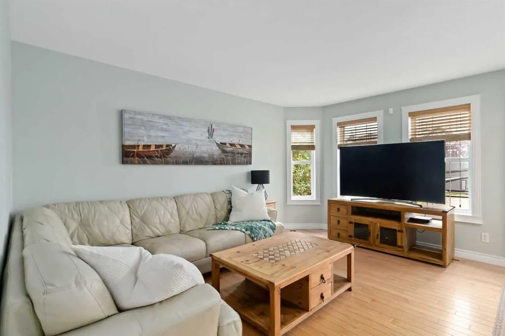 178 Mcdougall Crescent