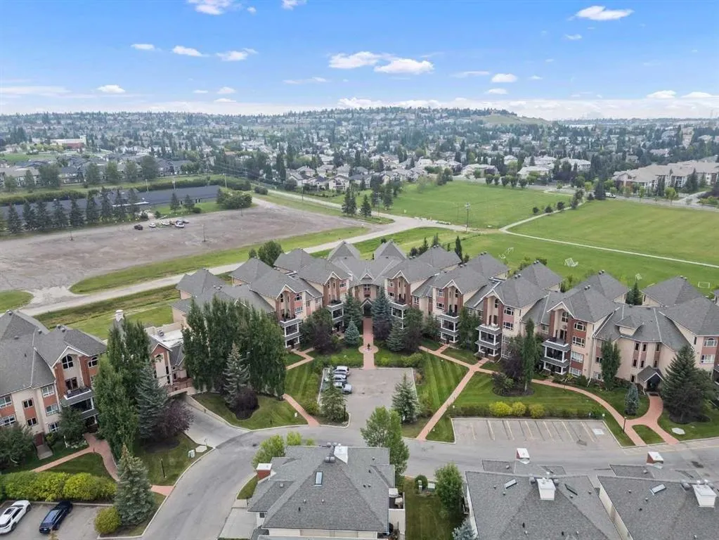 30 Sierra Morena Landing SW, #242