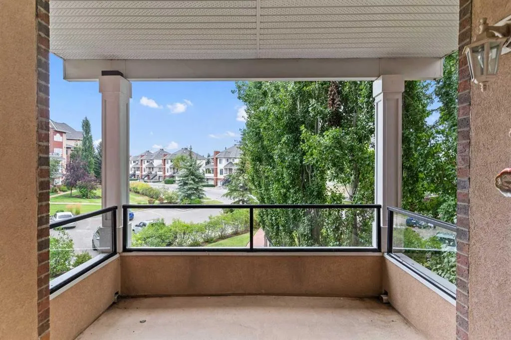 30 Sierra Morena Landing SW, #242