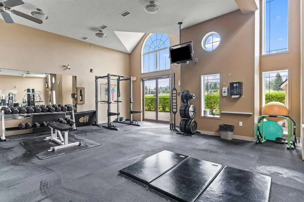 30 Sierra Morena Landing SW, #242
