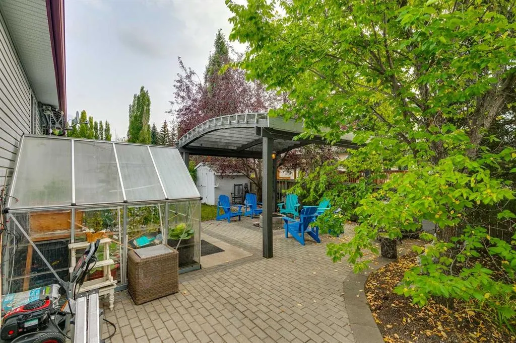 29 West Terrace Drive