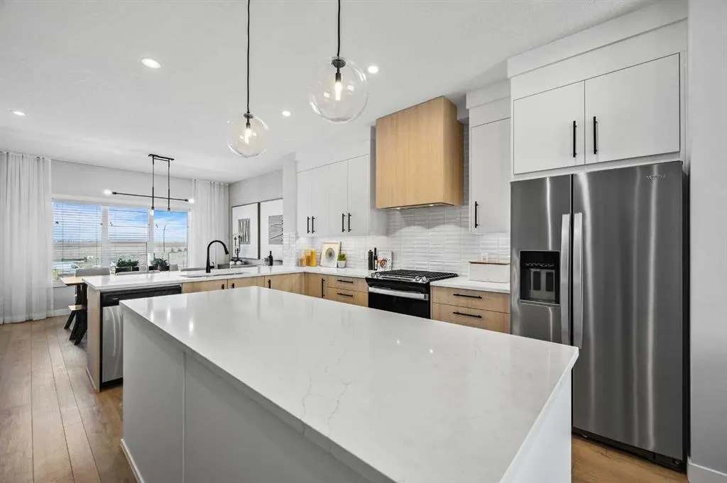 75 Raven Point SE