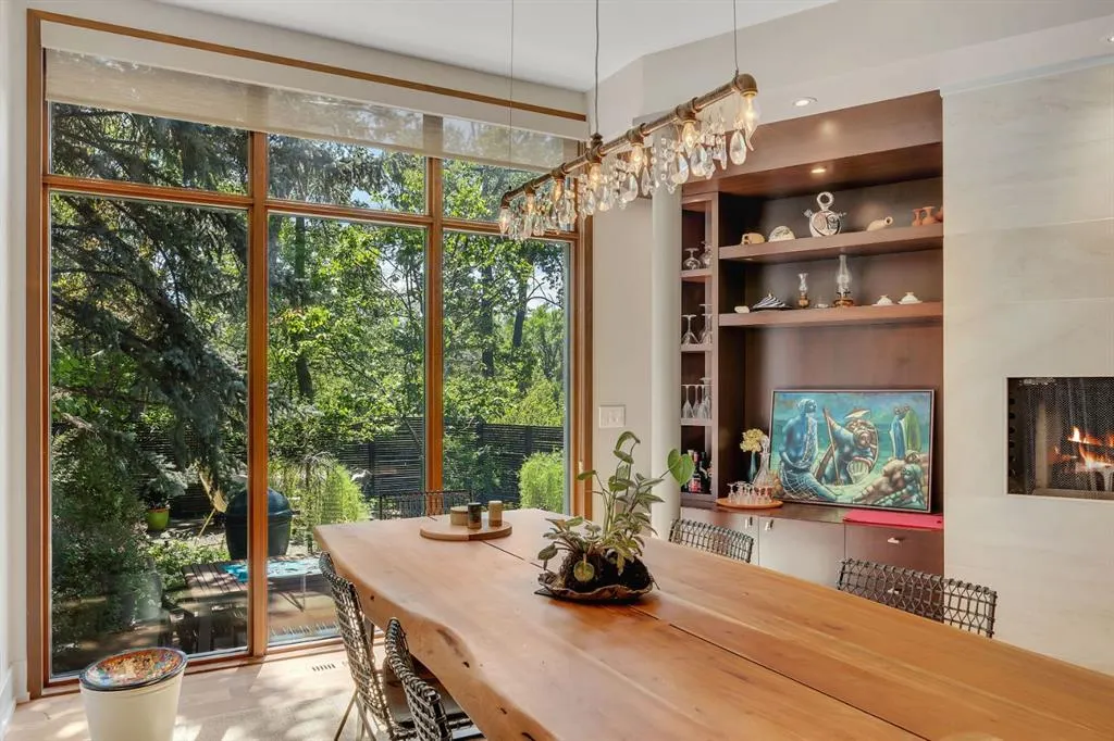 955 Rideau Road SW