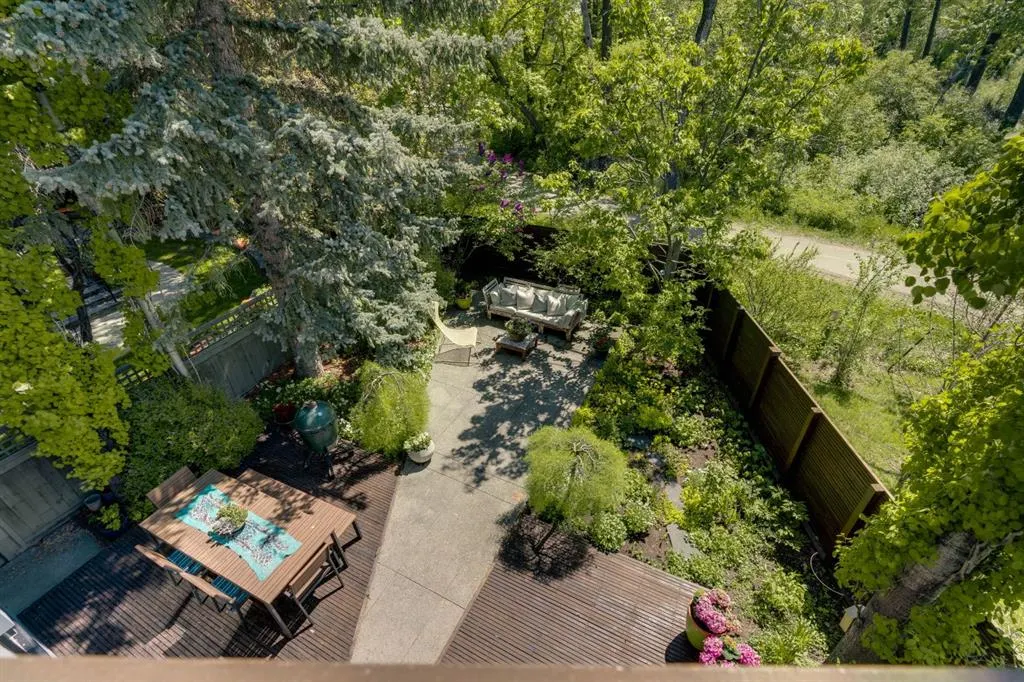 955 Rideau Road SW