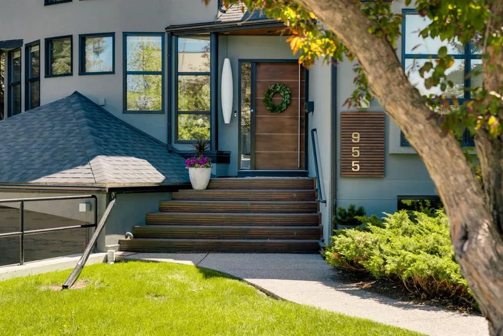 955 Rideau Road SW