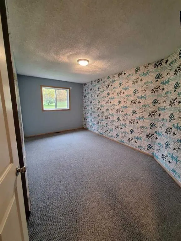 702041 RGE RD 172