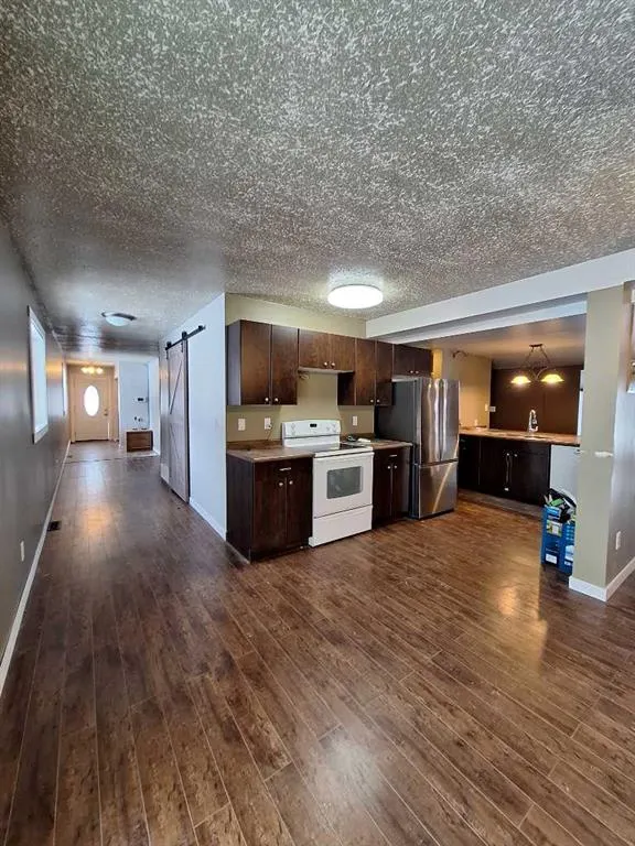 702041 RGE RD 172