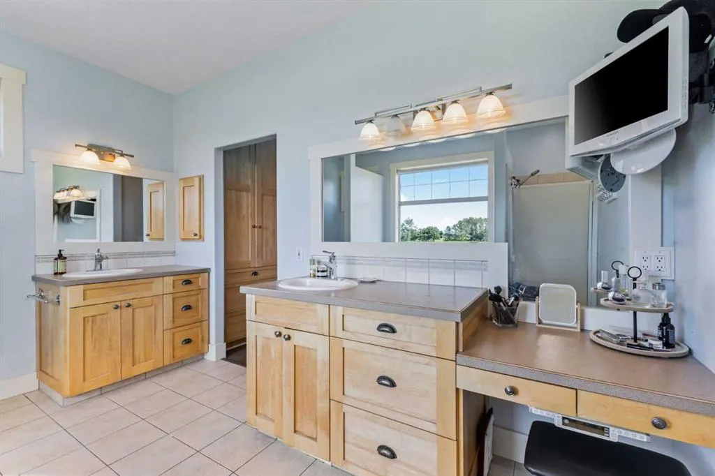235038 Range Road 253