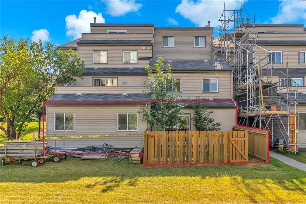 1540 29 Street NW, #1101