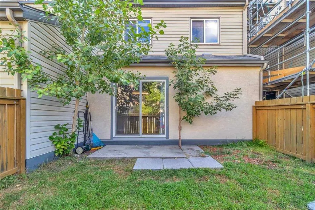 1540 29 Street NW, #1101
