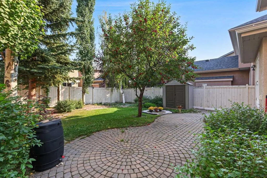 125 Everwillow Close SW