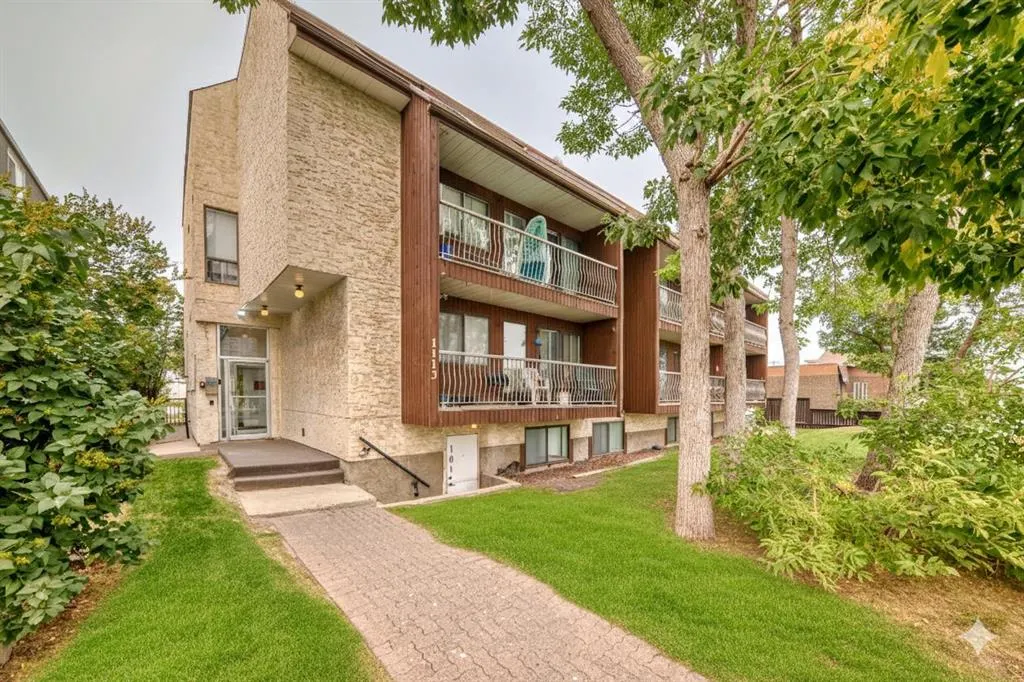 1113 37 Street SW, #101