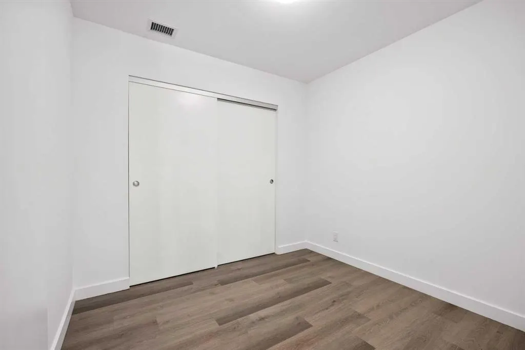 455 1 Avenue NE, #304