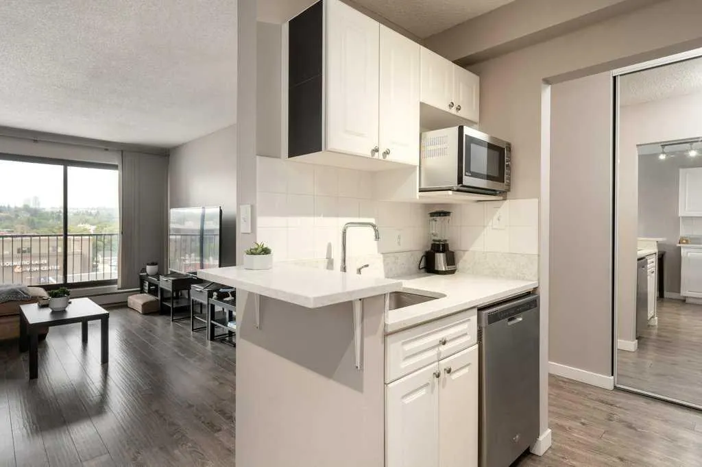 1330 15 Avenue SW, #608