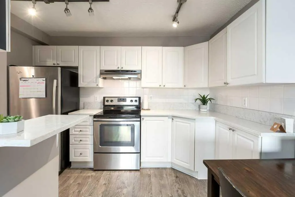 1330 15 Avenue SW, #608