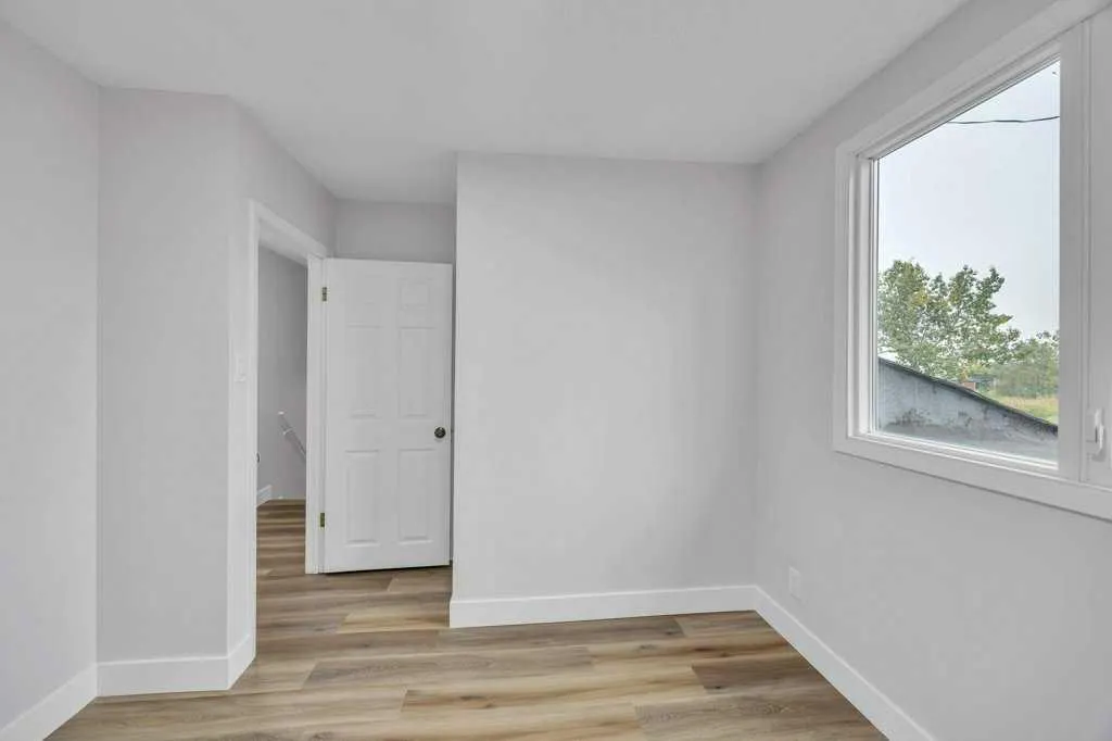 40 Pleasant Range Place