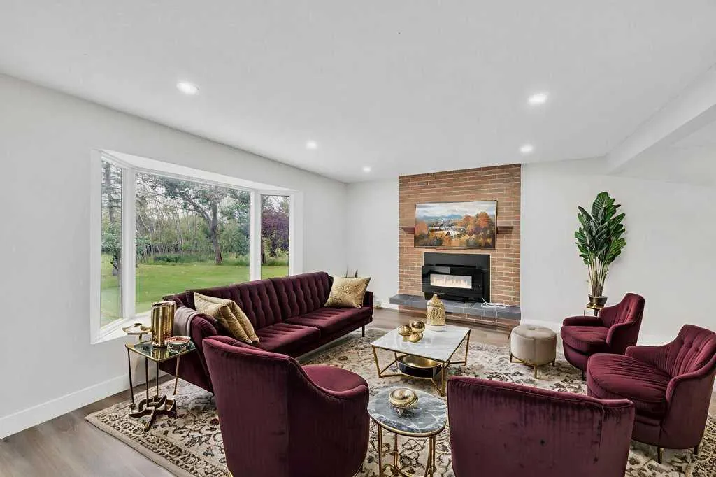 40 Pleasant Range Place