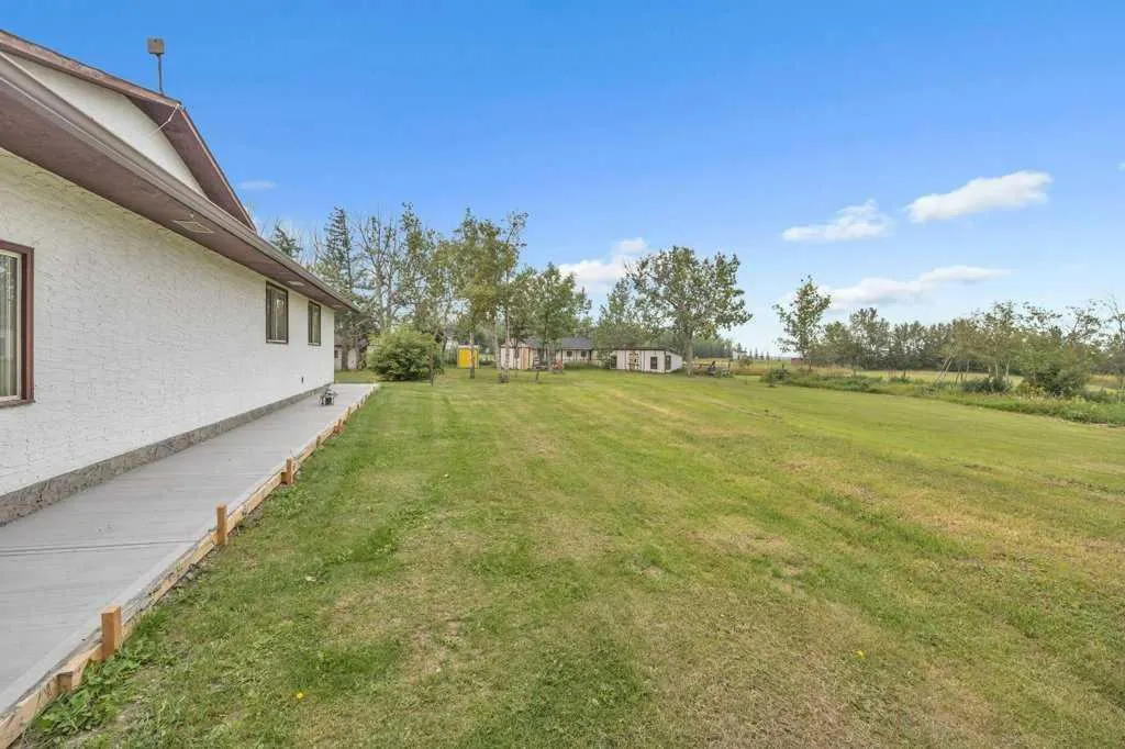 40 Pleasant Range Place