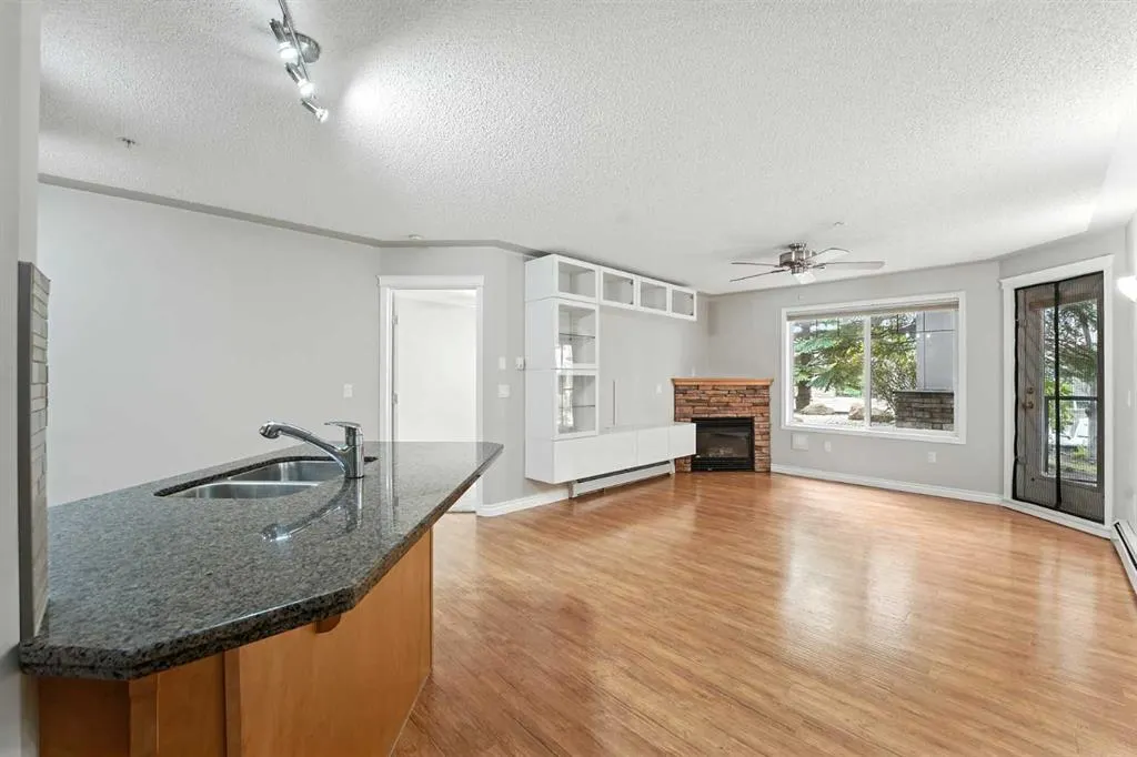 345 Rocky Vista Park NW, #105