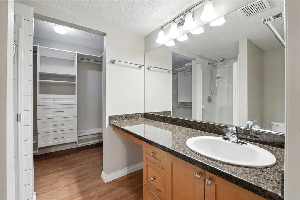 345 Rocky Vista Park NW, #105