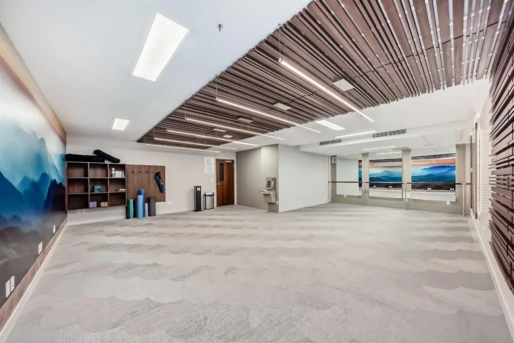 88 9 Street NE, #216