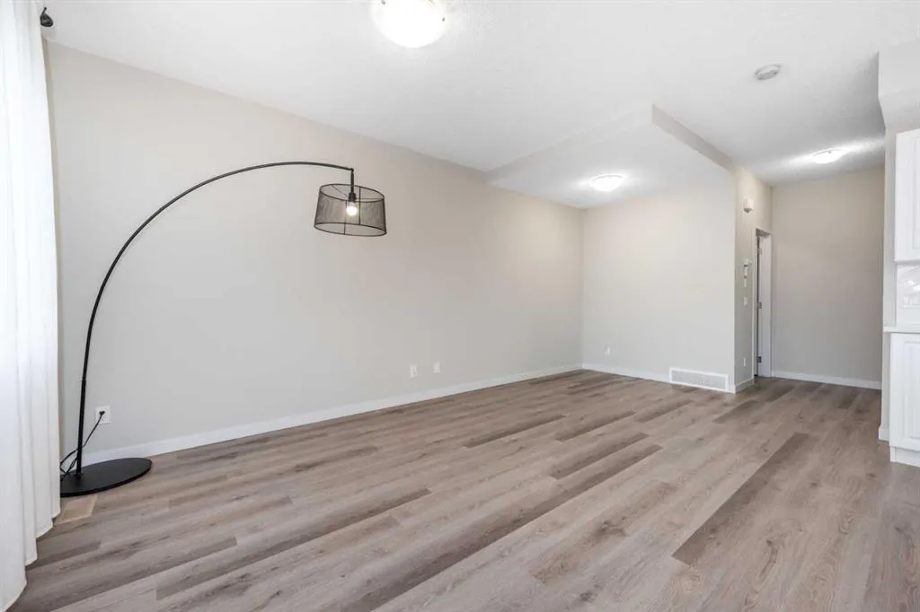 32 Red Embers Parade NE, #310