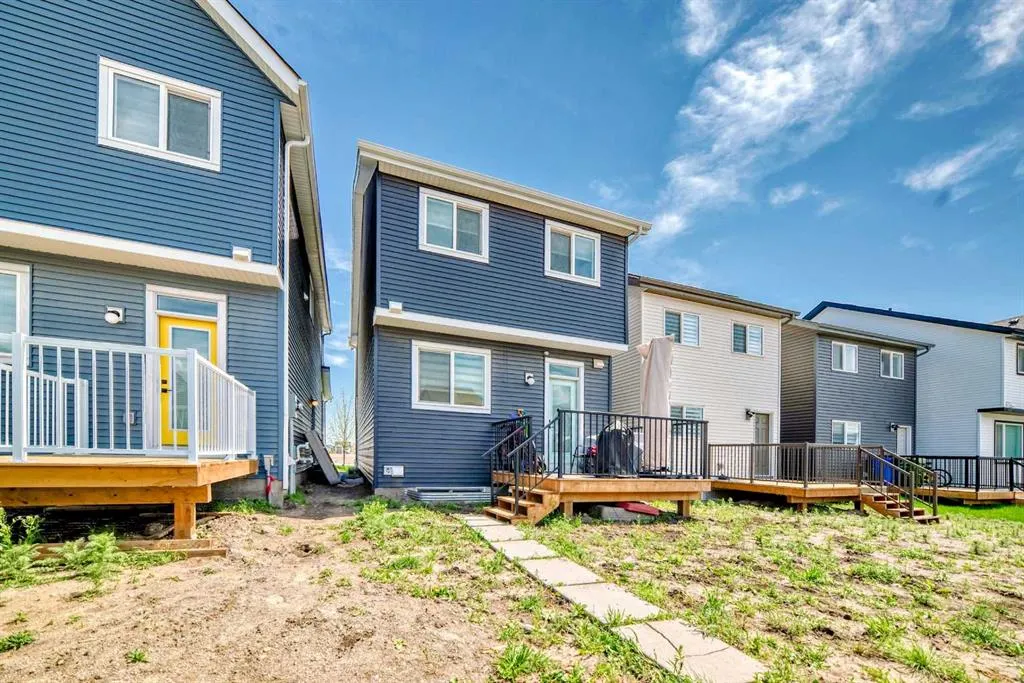 95 Heirloom Boulevard SE