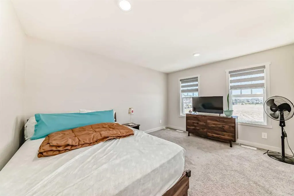 95 Heirloom Boulevard SE