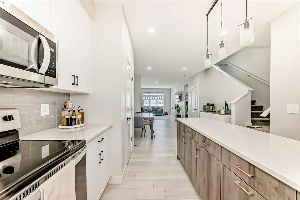 95 Heirloom Boulevard SE