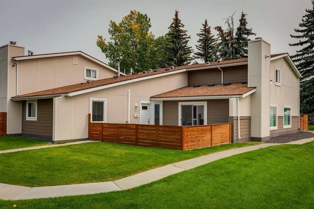 13104 Elbow Drive SW, #1104