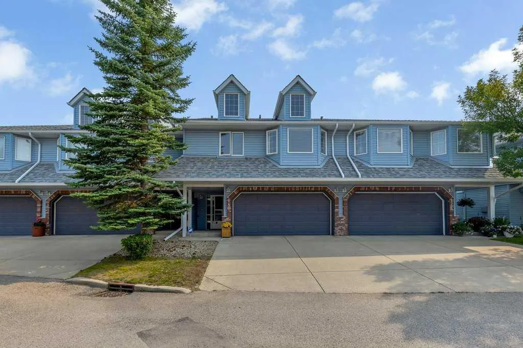 180 Valley Ridge Heights NW