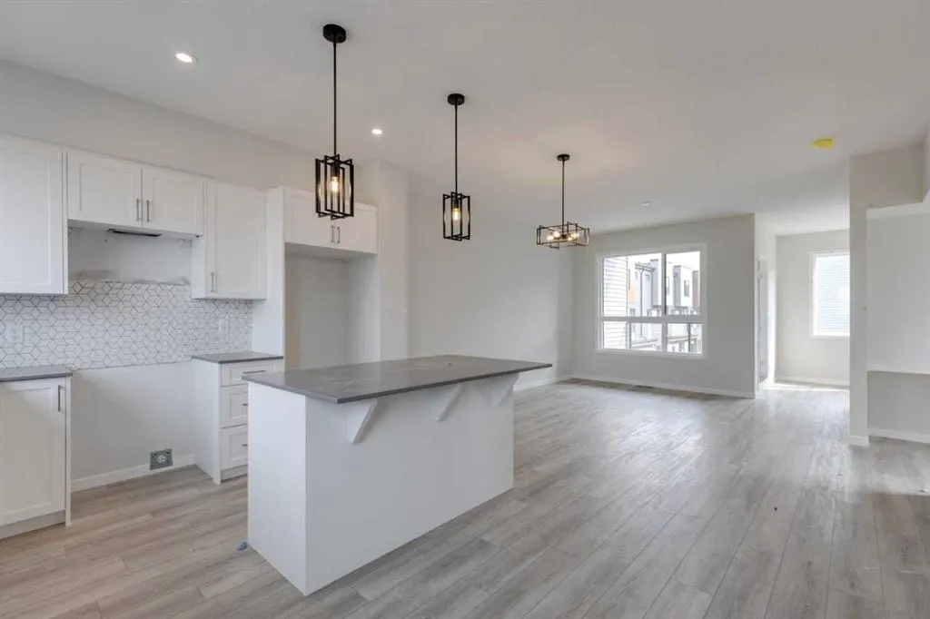 81 Midtown Boulevard SW, #109