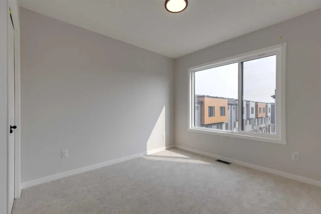 81 Midtown Boulevard SW, #109
