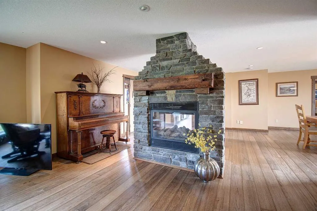 274255 Range Road 22