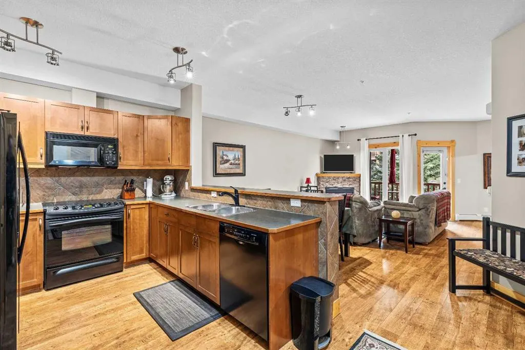 175 Crossbow Place SW, #204