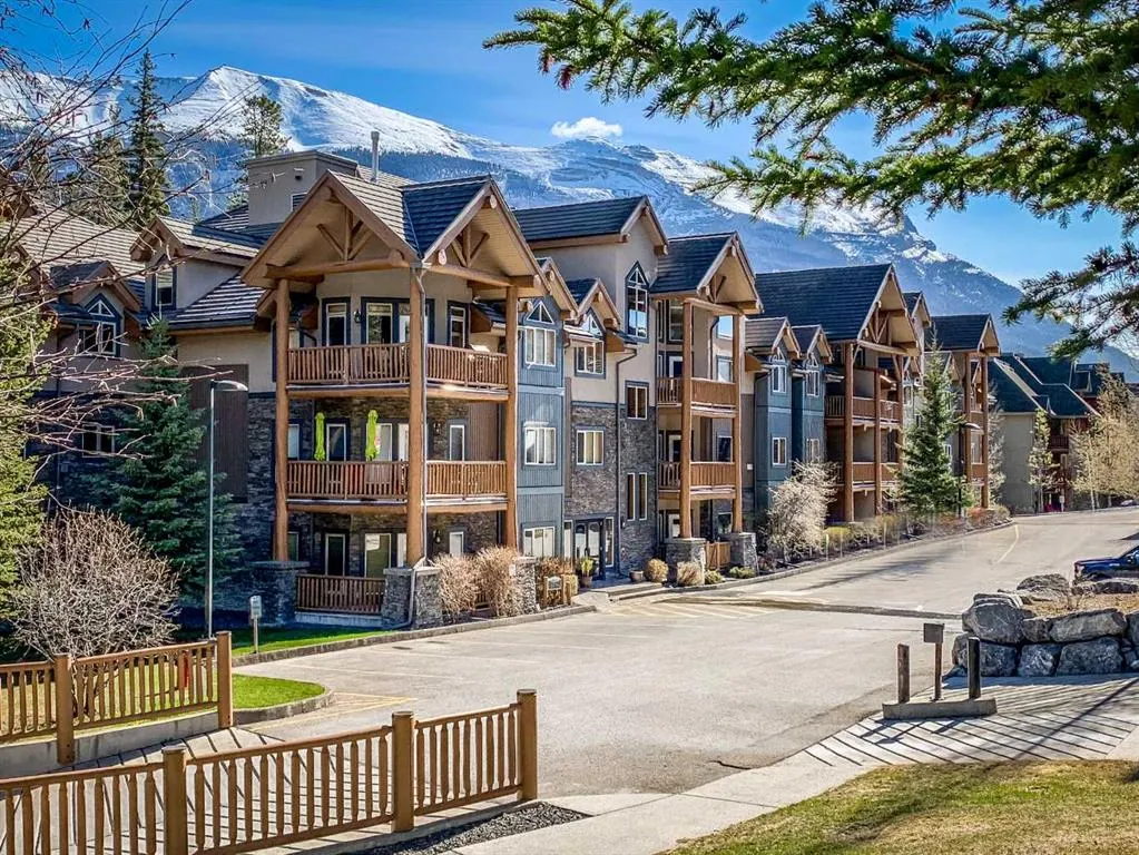 175 Crossbow Place SW, #204